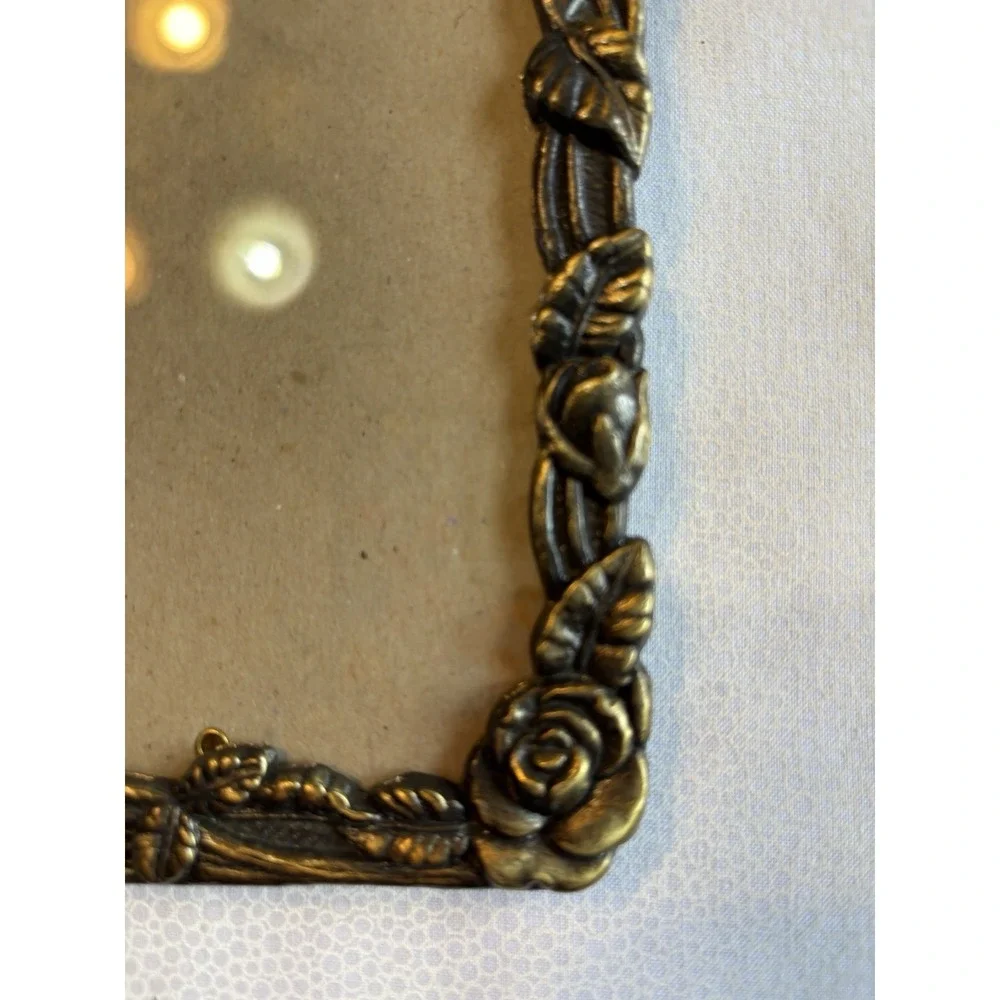 Vintage Weston Ornate‎ Bronze Toned Rose Flower Edge Photo Frame Desktop Stand